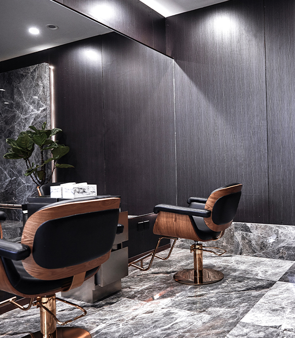 ما به بررسی ویژگی های محصولات آرایشگری ادامه می دهیم